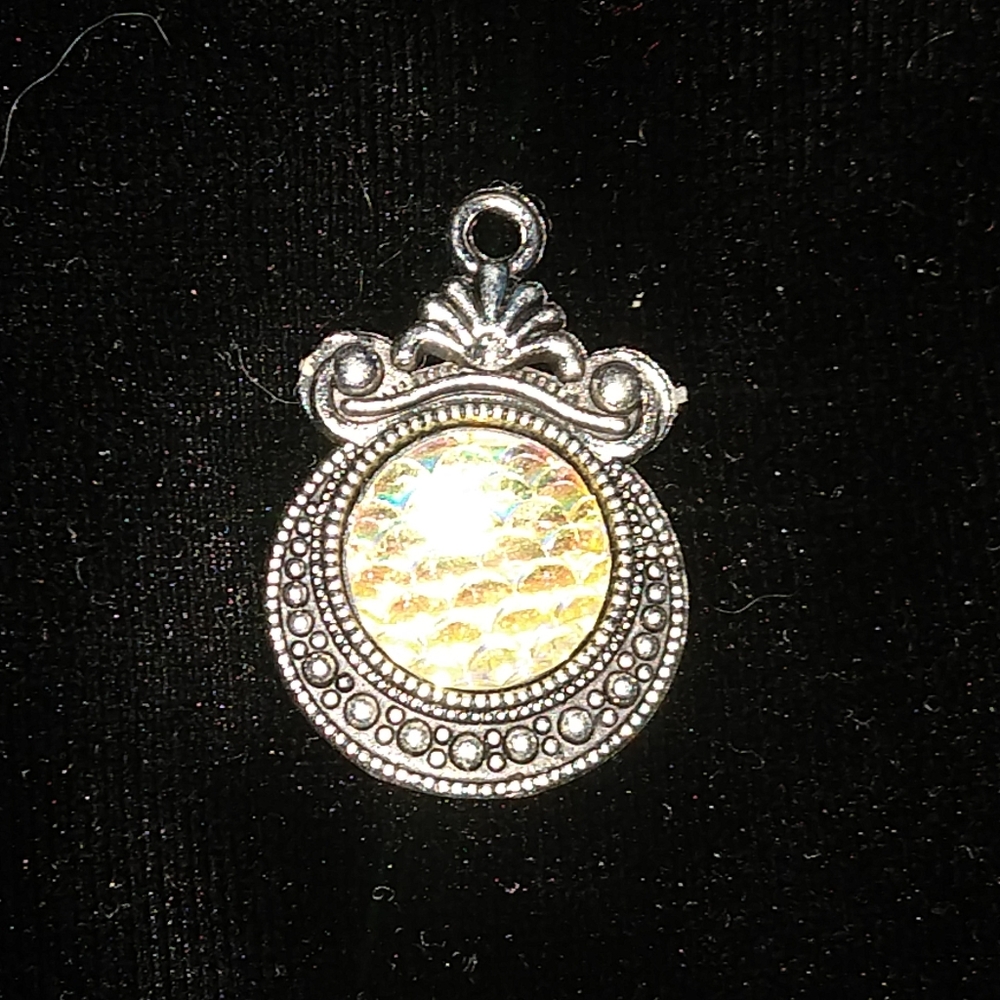 Mermaid Scales Necklace Pendant